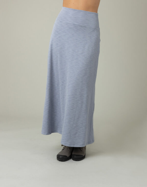 חצאית חורפית