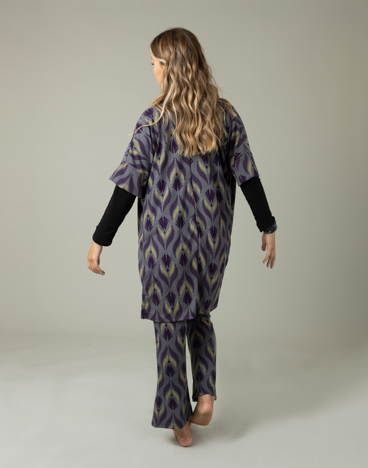 קימונו חורפי – תמונה 3 קימונו חורפי – תמונה 3