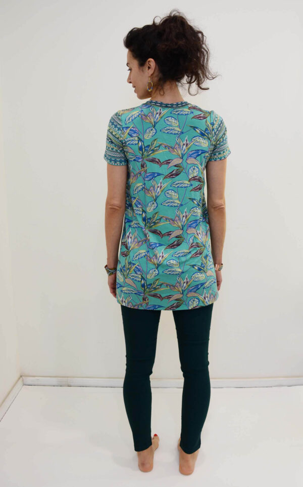 טוניקת שילובים