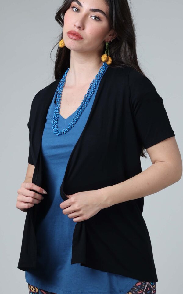 עליונית שרוול קצר