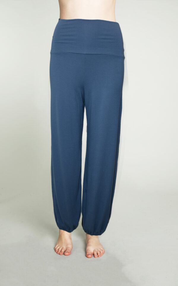 מכנסי הרמון