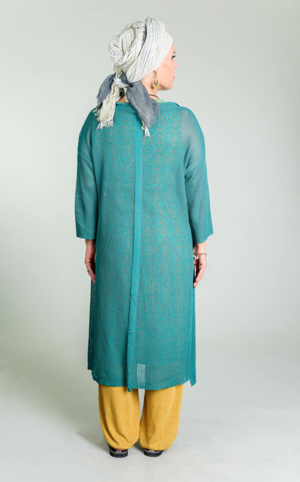 עליונית דקה