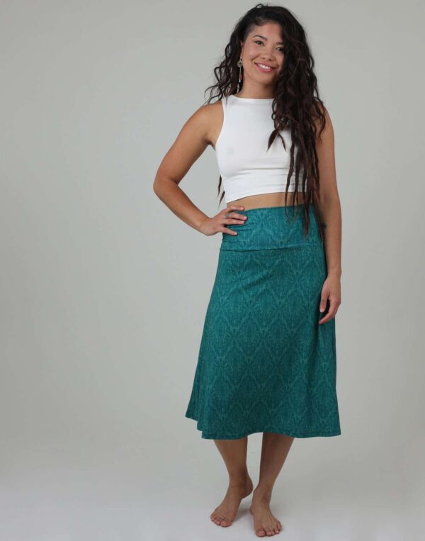 חצאית ברך מודפסת