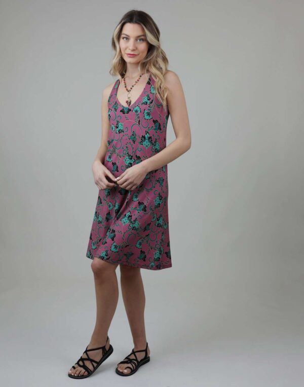 שמלת גופייה מעוצבת