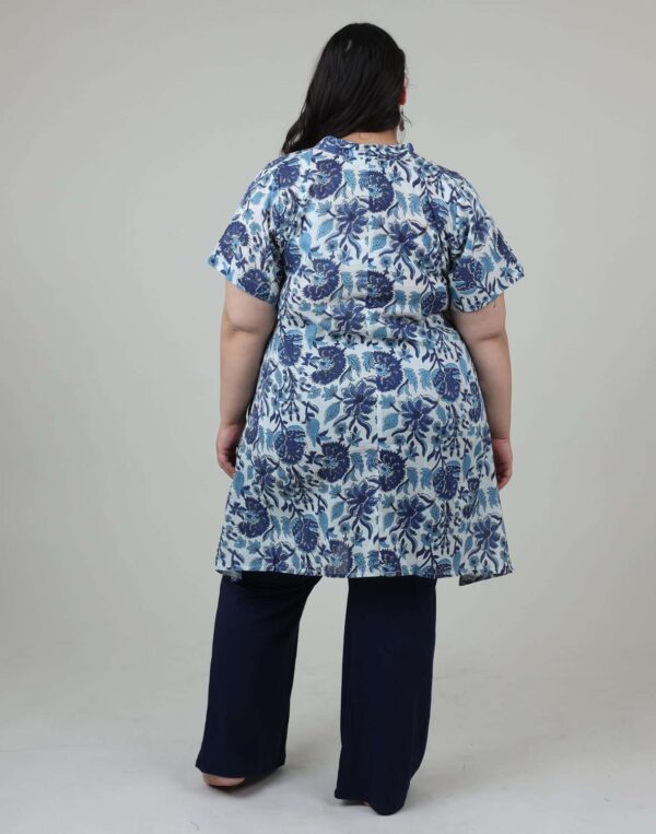 טוניקת צווארון