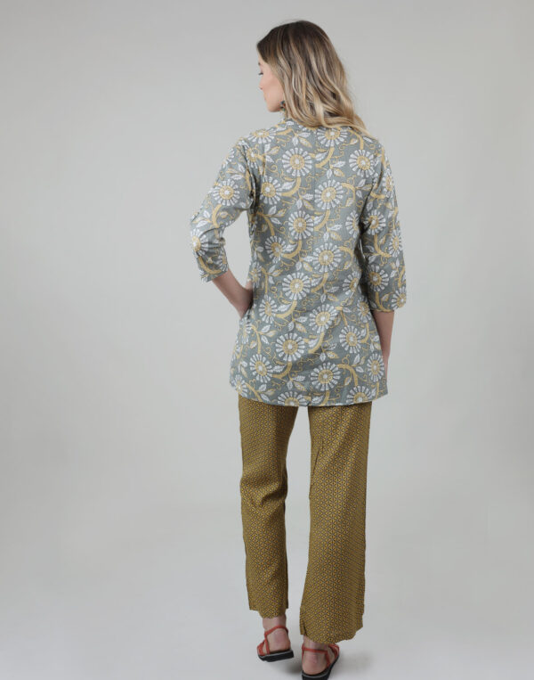 טוניקת גלביה