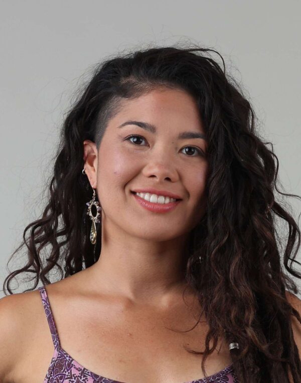 עגילים מרוקעים