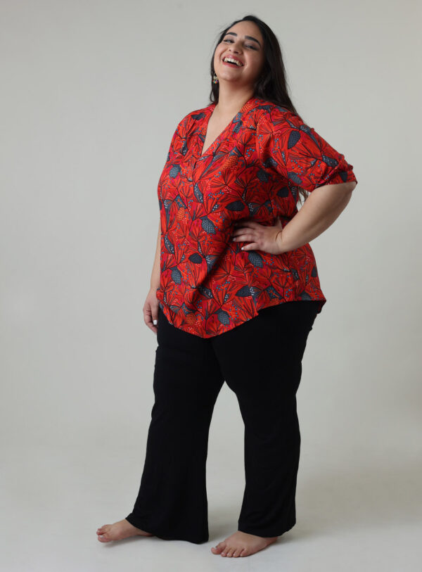 מכנסיים מתרחבים