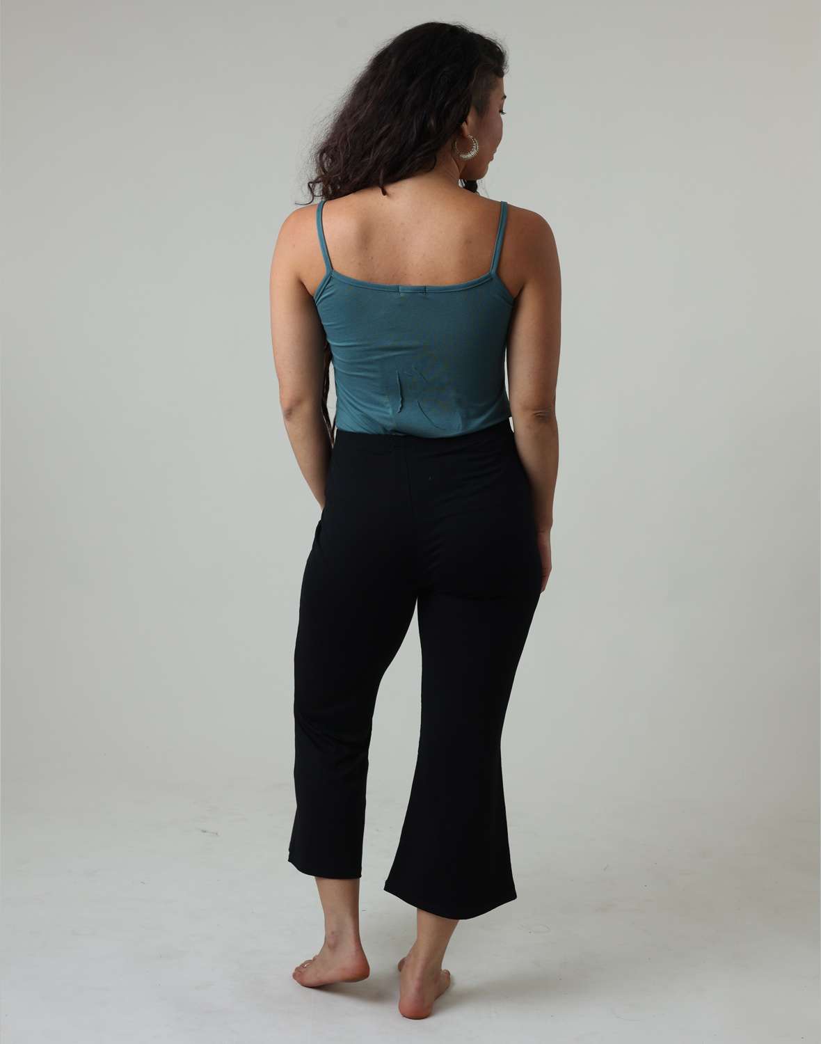 גופיית תחרה – תמונה 2 גופיית תחרה – תמונה 2