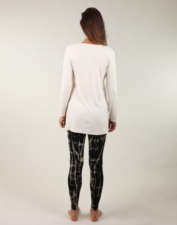 טוניקה נשפכת