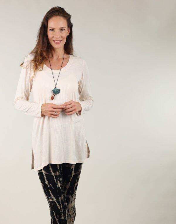 טוניקה נשפכת