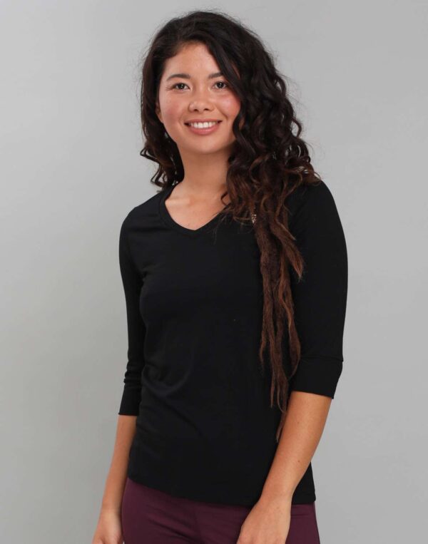 חולצה משוחררת