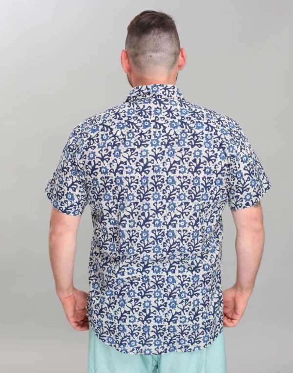 חולצת גברים ש. קצר