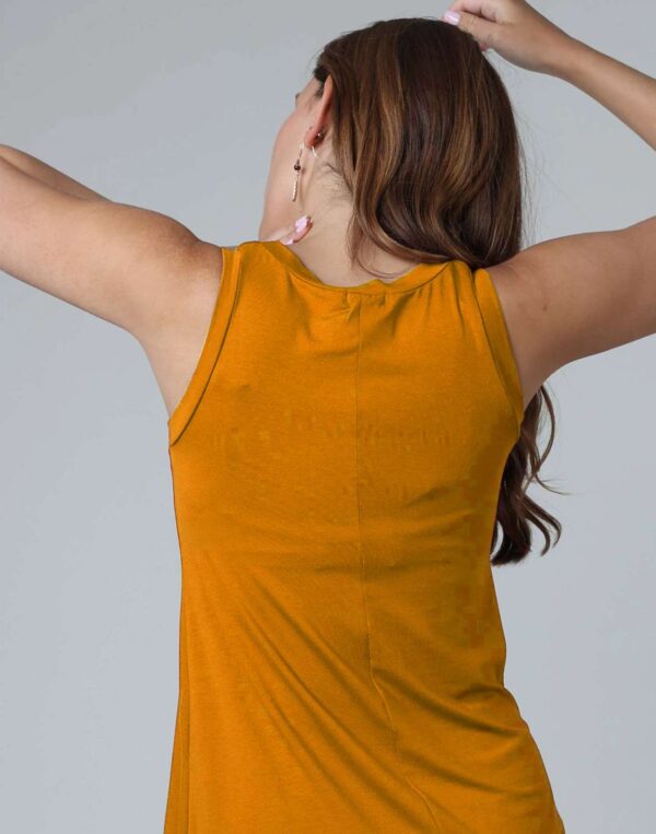 טוניקת וי בייסיק