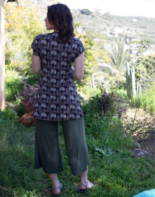 מכנסי ריב רחבים