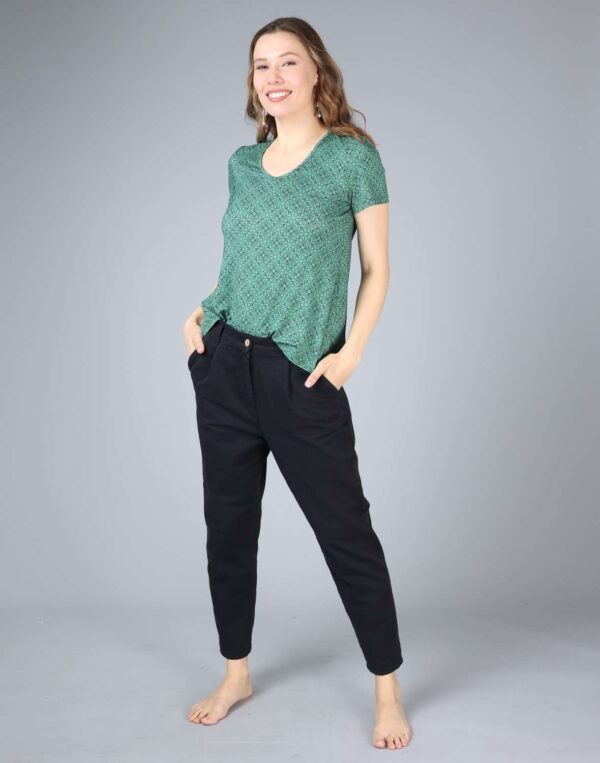 חולצת טי מודפסת