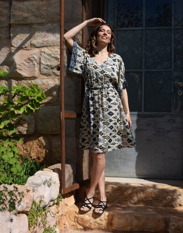 שמלת קימונו ברך