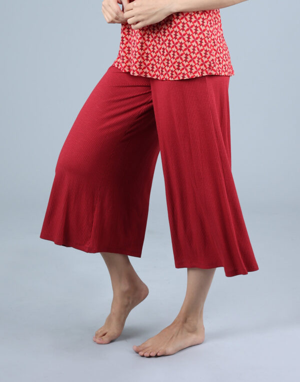 מכנסי ריב רחבים