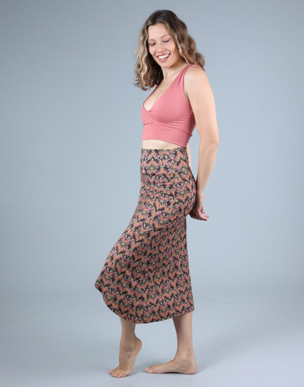 חצאית מעטפת