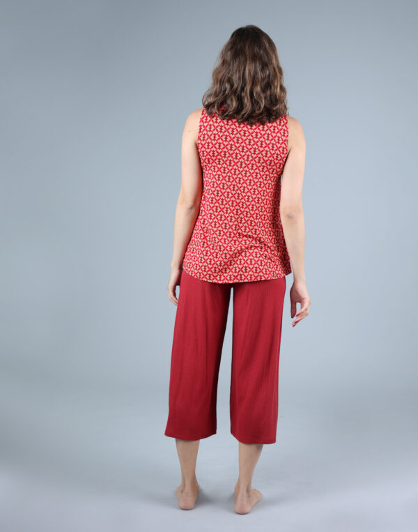 גופייה מתרחבת