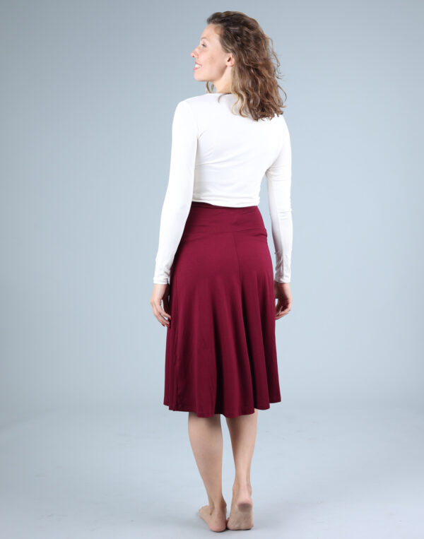 חצאית מידי מתרחבת