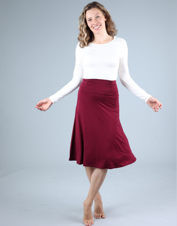 חצאית מידי מתרחבת