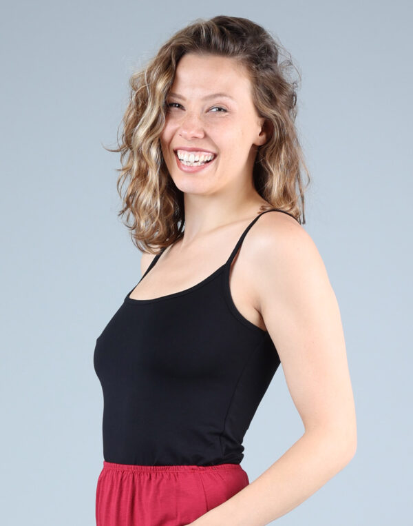 גופיית ספגטי גופיית ספגטי