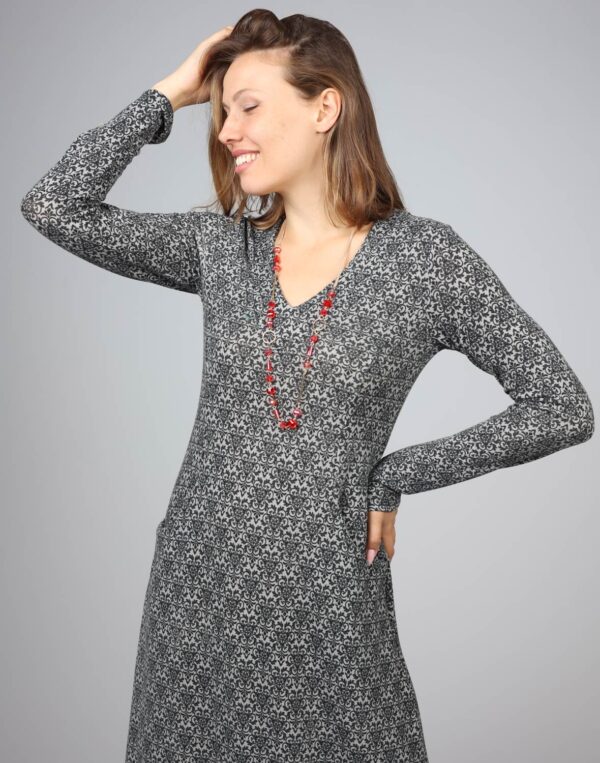 שמלת מידי כיסים