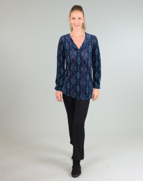 חולצה מעוצבת