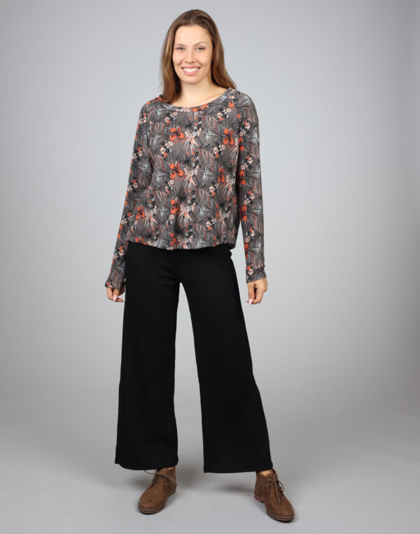 מכנסיים ישרים