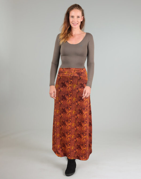 חצאית ארוכה