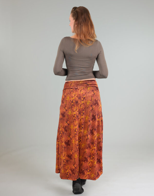 חצאית ארוכה