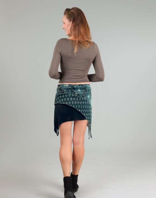 חצאית שכבות