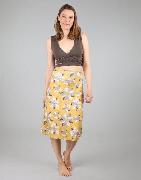 חצאית ברך מודפסת