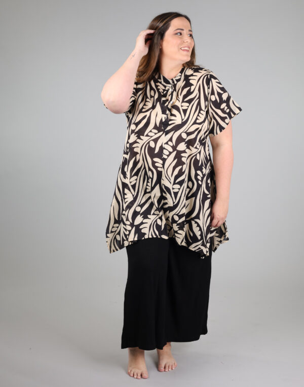 טוניקת צווארון