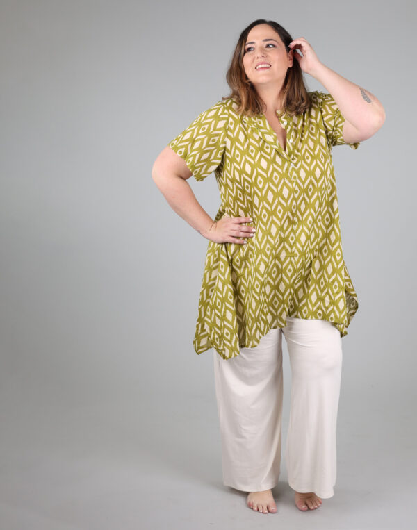 טוניקת צווארון