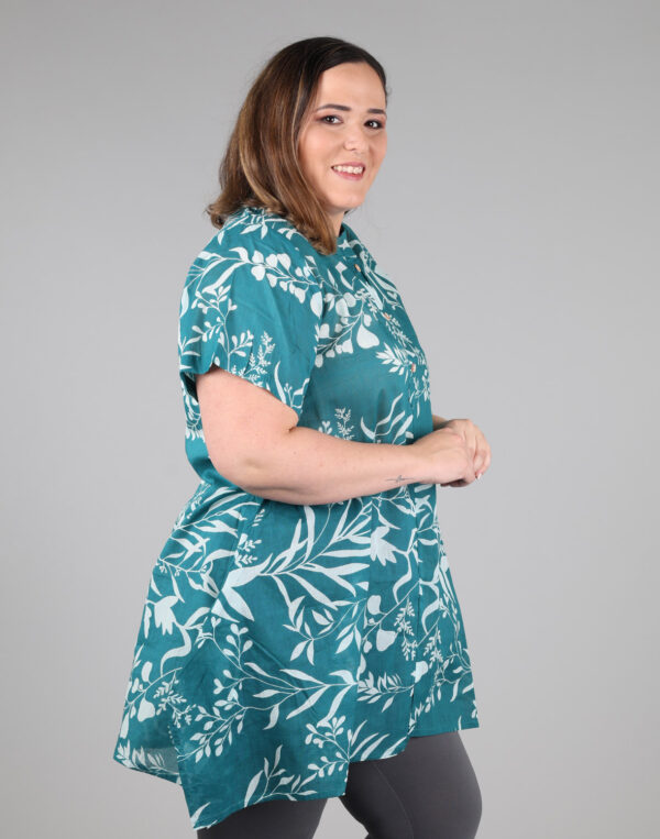 טוניקת צווארון