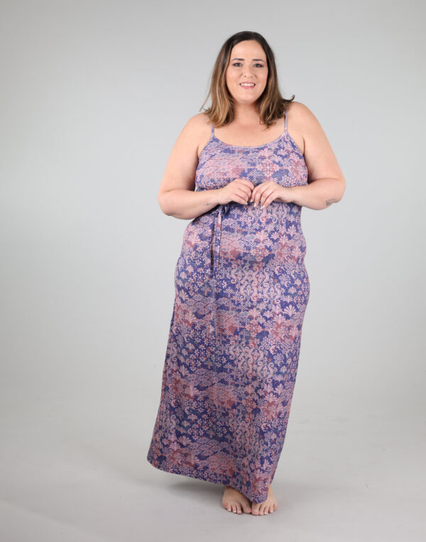 שמלת מקסי כתפיות