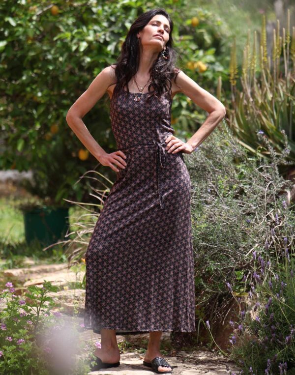 שמלת מקסי כתפיות