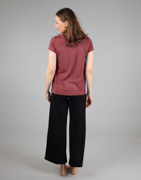 חולצת שרוול קצר