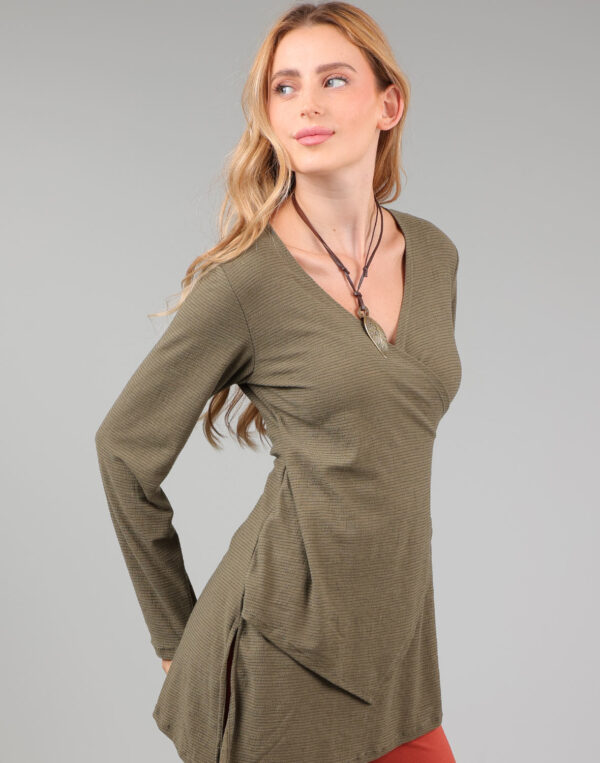 טוניקת מעטפת