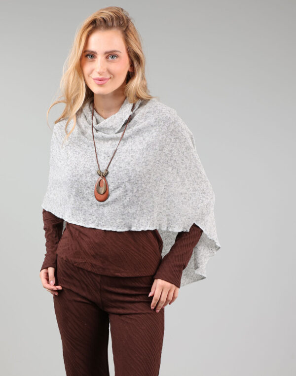 פונצ'ו דקיק