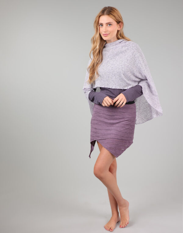 פונצ'ו דקיק