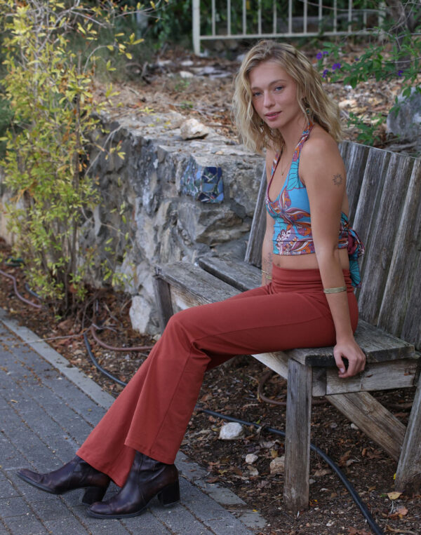 מכנסיים ישרים