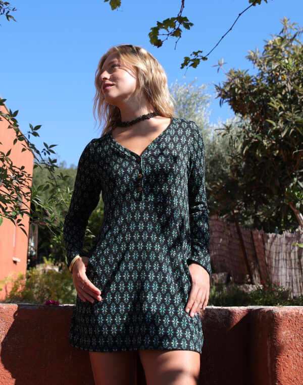 טוניקת כפתורים