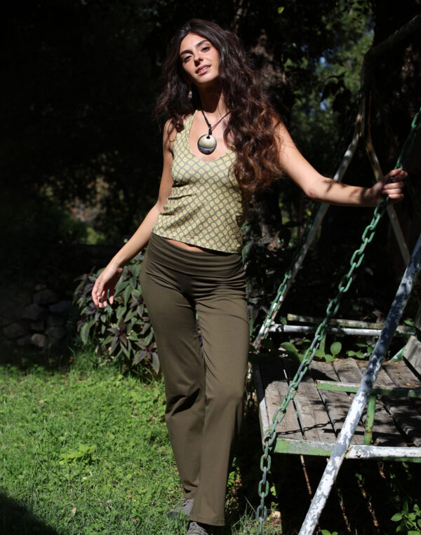 מכנסיים ישרים